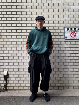 「STUDIOUS（ステュディオス）のアイテム（パーカー）」を使った、tatsuyaushiさん（メンズ・173cm）の春コーディネート