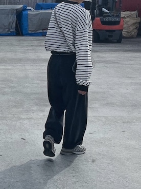 「BASISBROEK（バシスブルック）のアイテム（パンツ）」を使った、巽さん（メンズ・176cm）の秋コーディネート