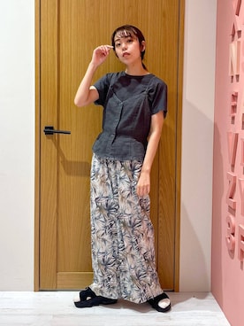 「BAYFLOW（ベイフロー）のアイテム（Tシャツ/カットソー）」を使った、Ayamiさん（骨格ナチュラル・レディース・158cm）の夏コーディネート