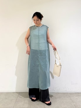 「サテンパンツ」｜MIKUさん（レディース・155cm）の春コーディネート
