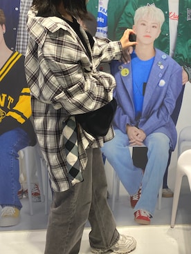 「SONA（ソナ）のアイテム（デニムパンツ）」を使った、oqzqs2さん（レディース・154cm）の冬コーディネート