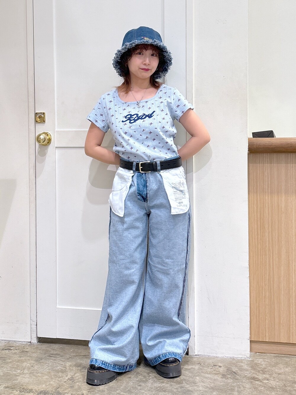 X-girl（エックスガール）の「HIBISCUS S/S BABY TOP（Tシャツ