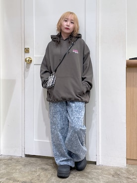 「アイテム（デニムパンツ）」を使った、河原光希さん（レディース・144cm）の夏コーディネート