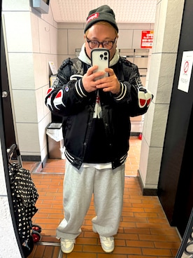 「Supreme （シュプリーム）のアイテム（ジャケット/アウター）」を使った、のBさん（メンズ・168cm）の冬コーディネート