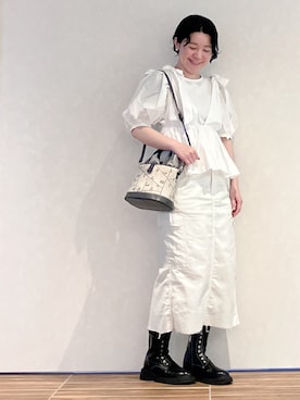 「HIROKO HAYASHI（ヒロコハヤシ）のSCIENZA（シェンツァ）2wayショルダーバッグ（ショルダーバッグ、ベージュ系）」を使った、mc_hhさん（レディース・156cm）の春コーディネート