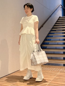 「HIROKO HAYASHI（ヒロコハヤシ）のTRICO（トリコ）トートバッグ（トートバッグ、ベージュ系）」を使った、mc_hhさん（レディース・156cm）の春コーディネート