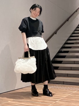 「HIROKO HAYASHI（ヒロコハヤシ）のFABRE（ファーブル）ハンドバッグ（ハンドバッグ、ホワイト系）」を使った、mc_hhさん（レディース・156cm）の春コーディネート
