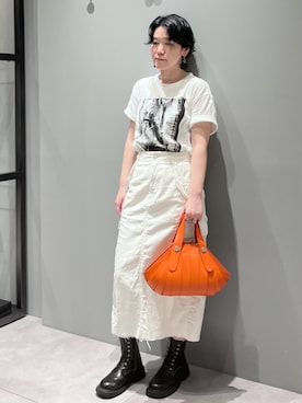 「HIROKO HAYASHI（ヒロコハヤシ）のOSSO VIVO（オッソ ヴィーヴォ）2WAYハンドバッグ（ハンドバッグ、オレンジ系）」を使った、mc_hhさん（レディース・156cm）の夏コーディネート