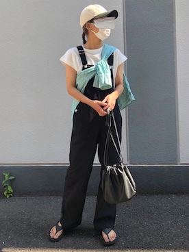 「Honeys（ハニーズ）のアイテム（オールインワン・サロペット）」を使った、pisa.さん（レディース・158cm）の夏コーディネート