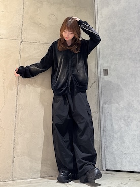 「オールブラックコーデ」｜MIKAさん（レディース・154cm）の秋コーディネート