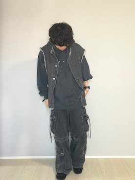 「MONKEY TIME（モンキータイム）のアイテム（パーカー）」を使った、UW168さん（メンズ・175cm）の春コーディネート