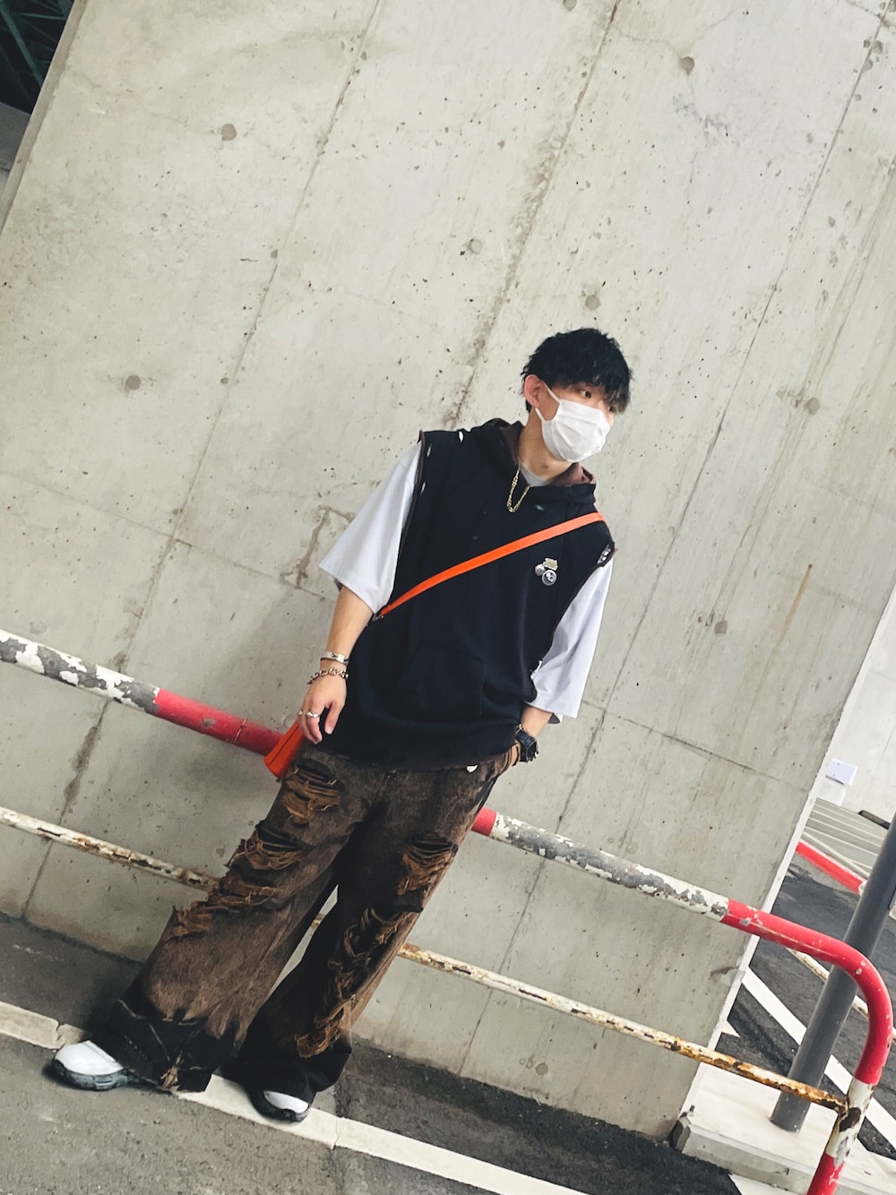 UW168｜MAISON SPECIALのデニムパンツを使ったコーディネート - WEAR