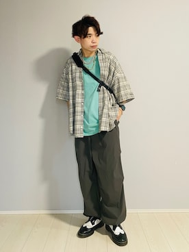 「BROKEN BASE（ブロークンベース）のアイテム」を使った、UW168さん（メンズ・175cm）の夏コーディネート