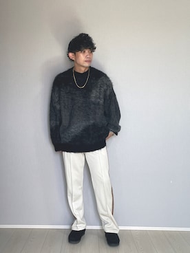 「グラデーションニット」｜「アイテム（モカシン/デッキシューズ）」を使った、UW168さん（メンズ・175cm）の秋コーディネート