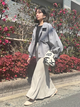「アイテム（その他アウター、ブラウン系）」を使った、みみみさん（レディース・155cm）の春コーディネート
