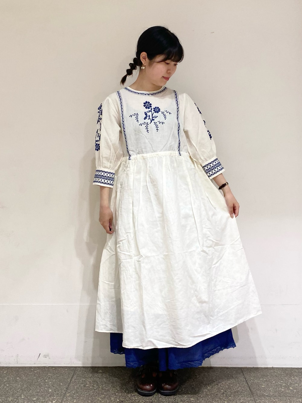 TSUHARU by Samansa Mos2 配色刺繍ワンピース