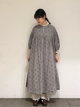 「ネコ」｜「アイテム（ワンピース/ドレス）」を使った、やのさん（レディース・163cm）の春コーディネート