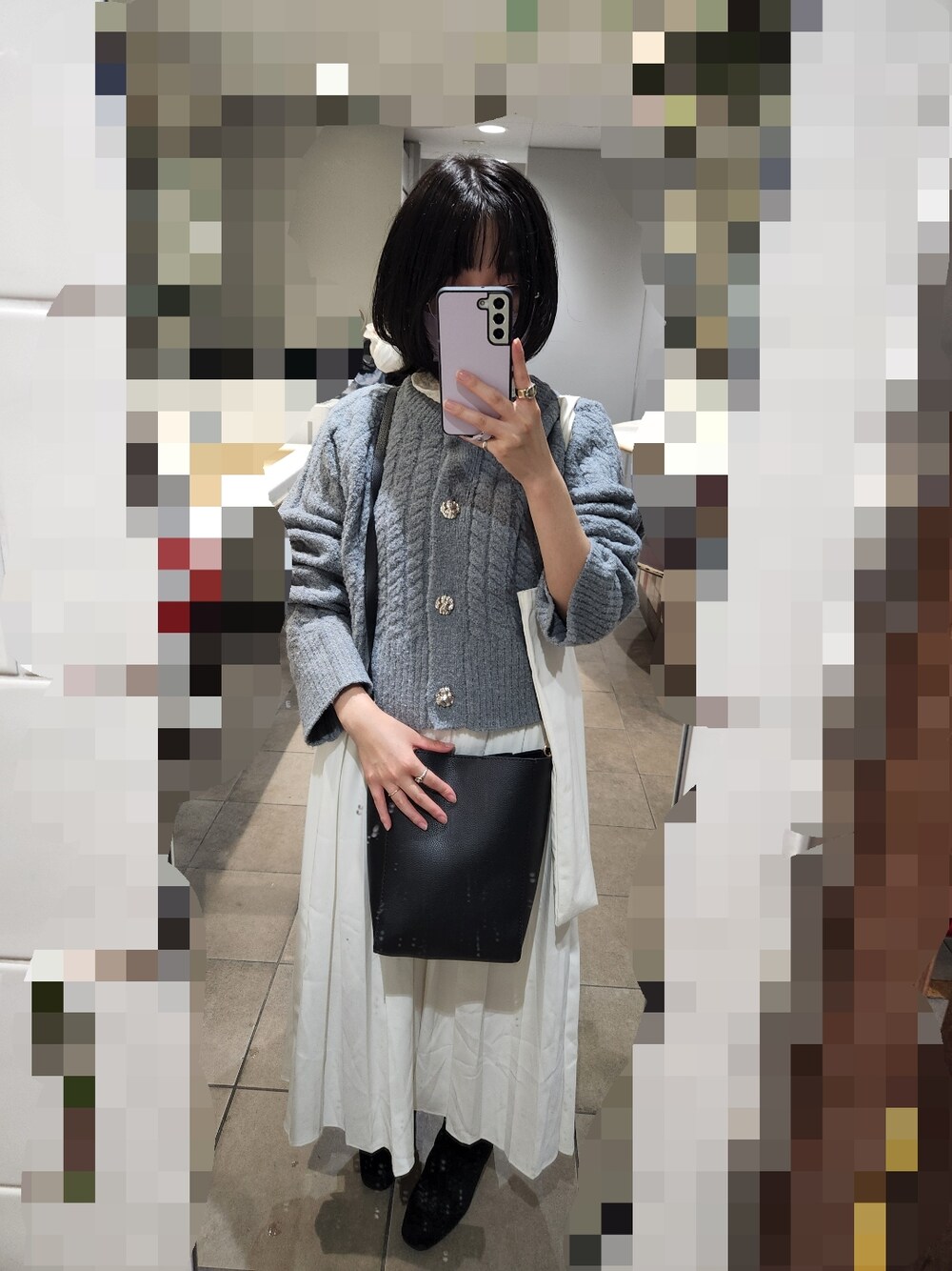 「休日コーデ、推し活、お出かけコーデ、オトナ女子、低身長女子、ブーツスタイル、大人かわいい、骨格ウェーブ、ニットカーディガン、NWITH.、寒色系」｜「N WITH.のレーストップス（Tシャツ/カットソー、ホワイト系）」を使った、みかん大福さん（レディース・148cm）の秋コーディネートの1枚目の写真