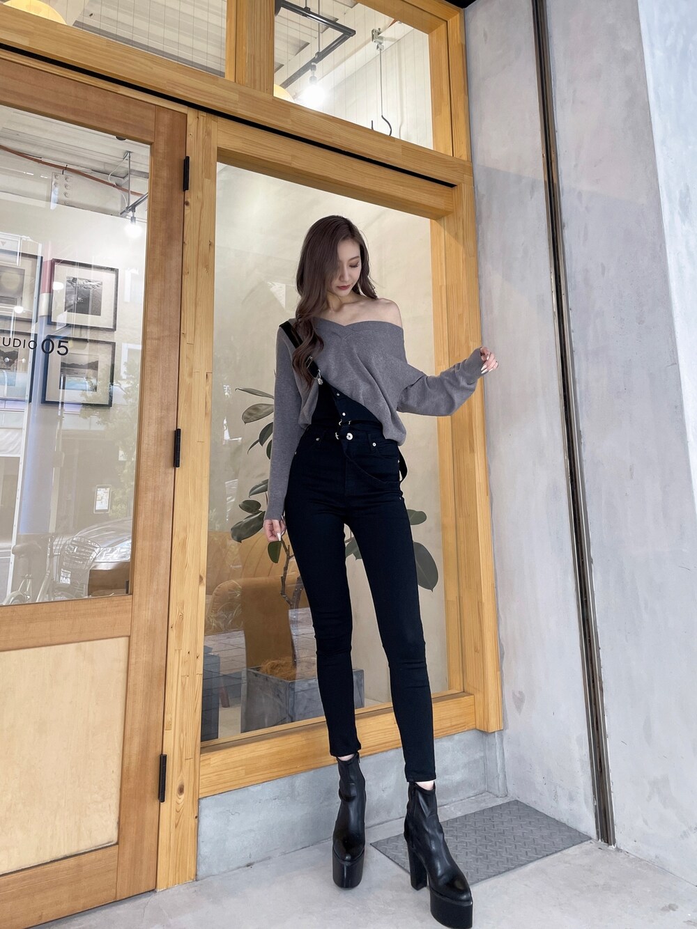 2022.12.26 UP｜ジェイダ（GYDA）、Juria、22441923｜RUNWAY