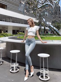 ハイウエストフロントZIPベルトデザインスキニーデニムパンツ