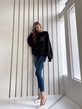 「GYDA（ジェイダ）のアイテム（スウェット）」を使った、Juriaさん（レディース・174cm）の秋コーディネート