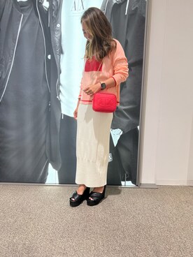 「アイテム（ボディバッグ/ウエストポーチ、レッド系）」を使った、mikaさん（レディース・151cm）の夏コーディネート