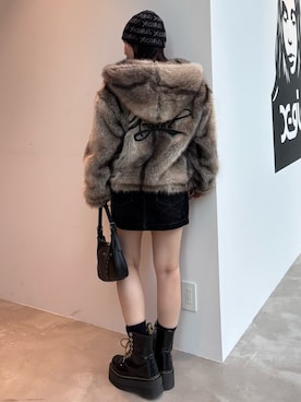 「アイテム（デニムスカート）」を使った、まさこさん（レディース・150cm）の秋コーディネート