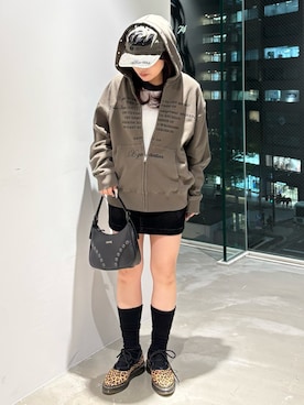 「アイテム（デニムスカート）」を使った、まさこさん（レディース・150cm）の秋コーディネート