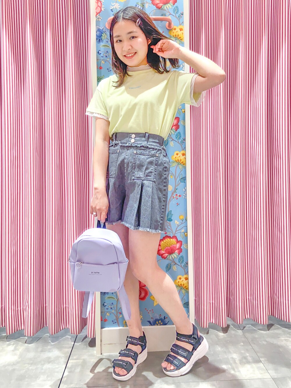 「EMVYM、重ね着風トップス、重ね着風、キュロット、サンダル、夏コーデ、カジュアル」｜「PINK-latteのフェイクチュールレイヤードTシャツ（Tシャツ/カットソー、グリーン系）」を使った、えみりんさん（レディース・162cm）の夏コーディネートの1枚目の写真