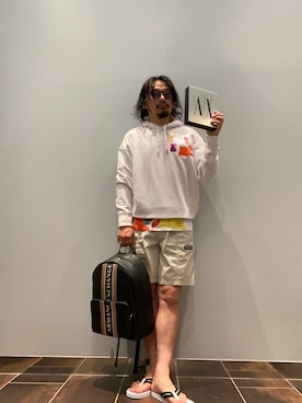 「ARMANI EXCHANGE（アルマーニエクスチェンジ）のアイテム（パンツ）」を使った、HJM812さん（メンズ・173cm）の夏コーディネート