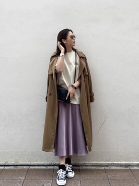 「アイテム（その他アウター、ブラウン系）」を使った、山下公留子さん（レディース・167cm）の春コーディネート