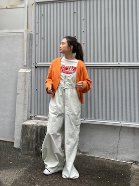 「Ungrid（アングリッド）のアイテム（サロペット/オーバーオール）」を使った、関 侑梨乃さん（レディース・156cm）の冬コーディネート