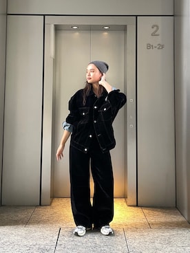 「アイテム（デニムジャケット）」を使った、関 侑梨乃さん（レディース・156cm）の夏コーディネート