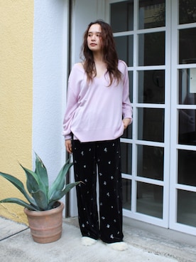 「Ungrid（アングリッド）のシアーベロアラフパンツ（その他パンツ、ブラック系）」を使った、関 侑梨乃さん（レディース・156cm）の夏コーディネート
