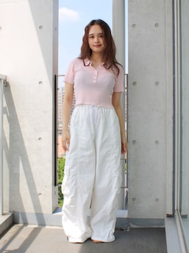 「Ungrid（アングリッド）のルーズシルエットミリタリーパンツ（その他パンツ、ホワイト系）」を使った、関 侑梨乃さん（レディース・156cm）の夏コーディネート