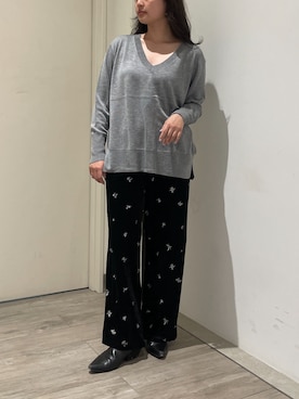 「Ungrid（アングリッド）のシアーベロアラフパンツ（その他パンツ、ブラック系）」を使った、関 侑梨乃さん（レディース・156cm）の秋コーディネート