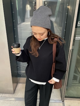 「アイテム（帽子、グレー系）」を使った、関 侑梨乃さん（レディース・156cm）の冬コーディネート