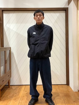 「スポーツミックス」｜「アイテム（その他アウター）」を使った、今村秀さん（メンズ・178cm）の秋コーディネート