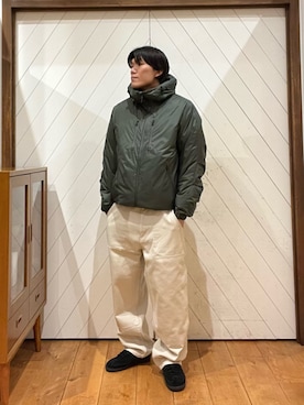 「アイテム（ダウンジャケット/コート）」を使った、今村秀さん（メンズ・178cm・20代）の秋コーディネート