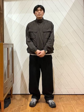 「アイテム（その他トップス）」を使った、今村秀さん（メンズ・178cm）の秋コーディネート