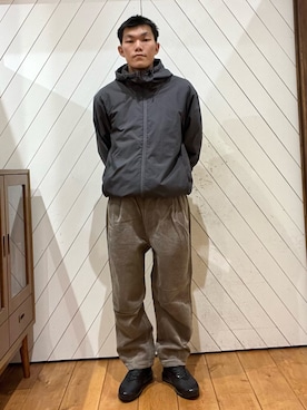 「EKAL（エカル）のアイテム（ダウンジャケット/コート）」を使った、今村秀さん（メンズ・178cm）の冬コーディネート
