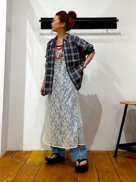 「URBAN RESEARCH DOORS（アーバンリサーチドアーズ）の『別注』ElisaNovelli×DOORS　レースキャミワンピース（ワンピース、ホワイト系）」を使った、kazueさん（レディース・158cm）の春コーディネート