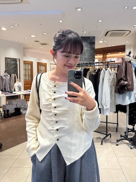 「LOWRYS FARM（ローリーズファーム）のスタイルＵＰクロスカップキャミ　100757（Tシャツ/カットソー、ホワイト系）」を使った、tantanさん（レディース・150cm）の秋コーディネート