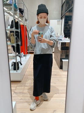 「ナロースカート」｜「アイテム（ニットキャップ/ビーニー）」を使った、remiさん（レディース・168cm）の秋コーディネート