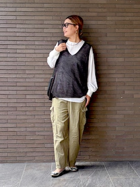「アイテム（カーゴパンツ）」を使った、remiさん（レディース・168cm）の秋コーディネート