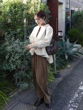 「アイテム（ピアス（両耳用））」を使った、ありすさん（レディース・163cm・20代）の秋コーディネート