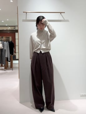 「アイテム（チョーカー）」を使った、wg_shimizuさん（レディース・161cm）の秋コーディネート