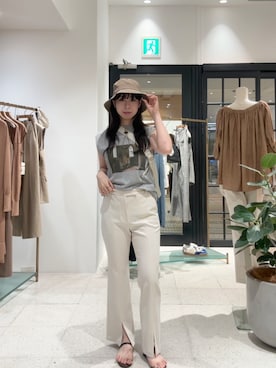 「アイテム（スラックス）」を使った、wg_shimizuさん（レディース・161cm）の夏コーディネート