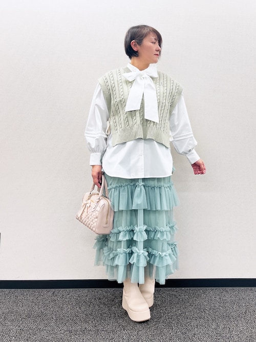 タグ付き✨ axes femme バック編上げ サイドリボン ベスト 刺繍リボンベスト重ね着風プルオーバー | outlet | axes femme