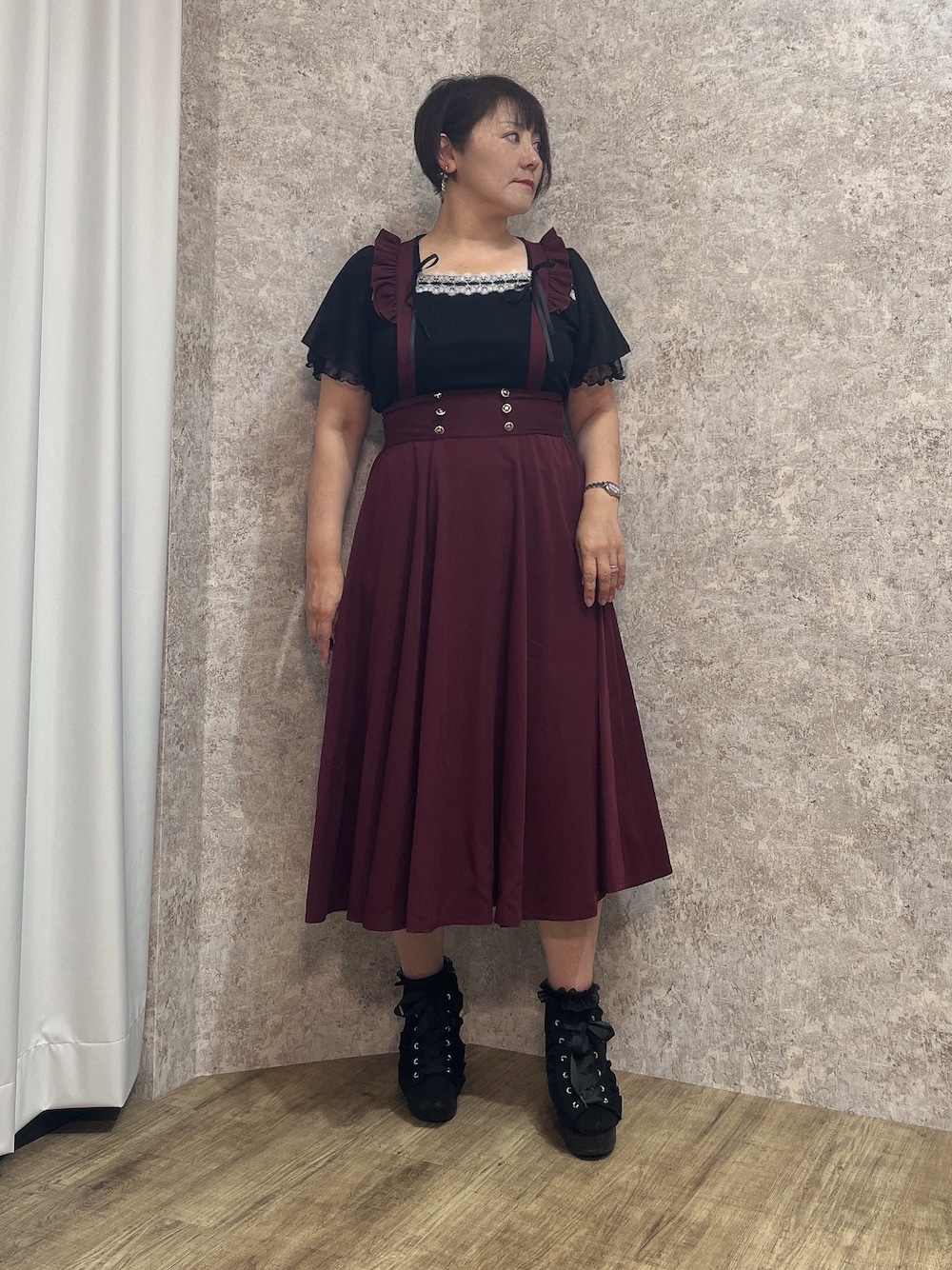 「甘辛mix、甘辛、甘辛コーデ、はしごリボン、スカートスタイル、スカート、axes femme、夏ファッション、キレイめコーデ、おしゃれさんと繋がりたい」｜「axes femmeのレースアップブーサン（サンダル、ブラック系）」を使った、ジョーさん（レディース・161cm）の夏コーディネートの1枚目の写真